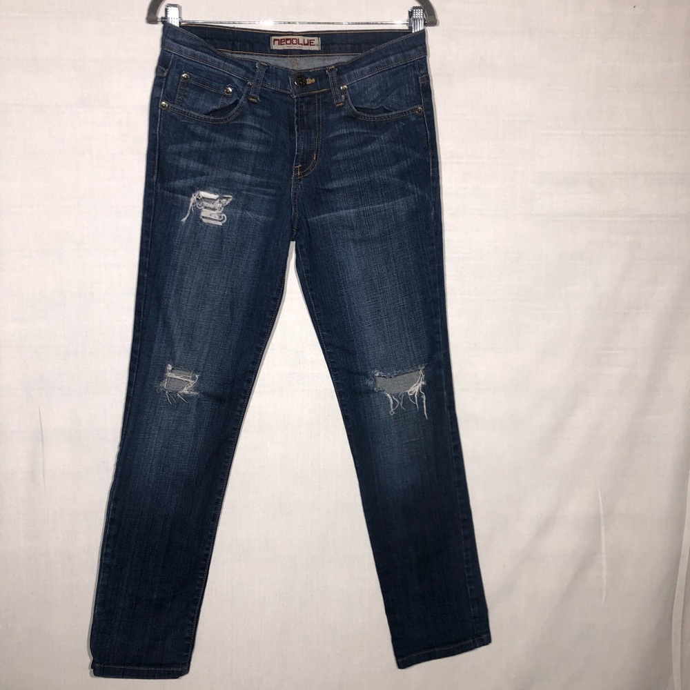 ☀️NeoBlue Distressed Blue Jeans